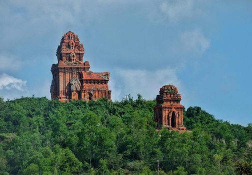 Les routes historiques du Vietnam : Un parcours à travers le temps et l’architecture.